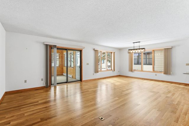 1808 Estate Lane, Northfield, MN 55057