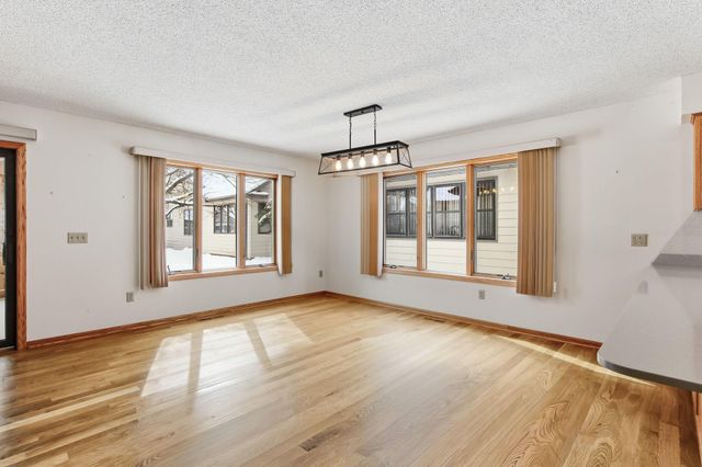 1808 Estate Lane, Northfield, MN 55057