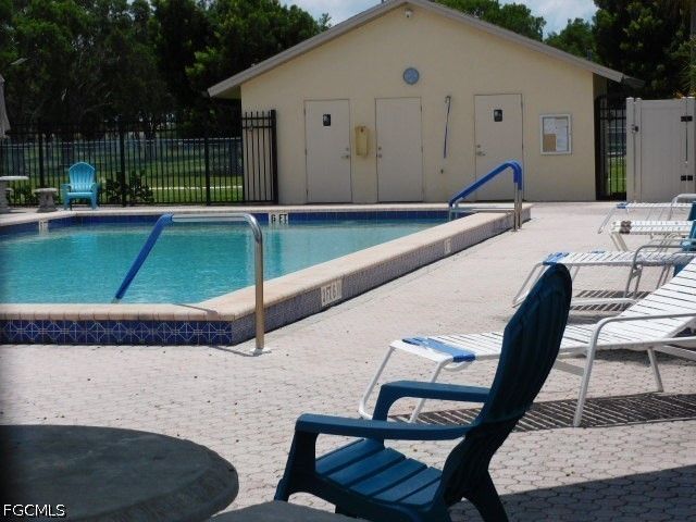 5235 Cedarbend DR 4, Fort Myers, FL 33919