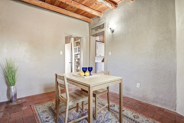 5110 Guadalupe Trail NW, Albuquerque, NM 87107