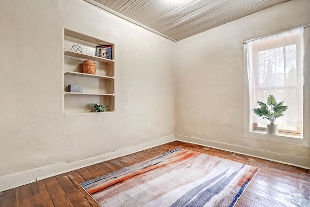 5110 Guadalupe Trail NW, Albuquerque, NM 87107