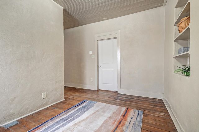 5110 Guadalupe Trail NW, Albuquerque, NM 87107