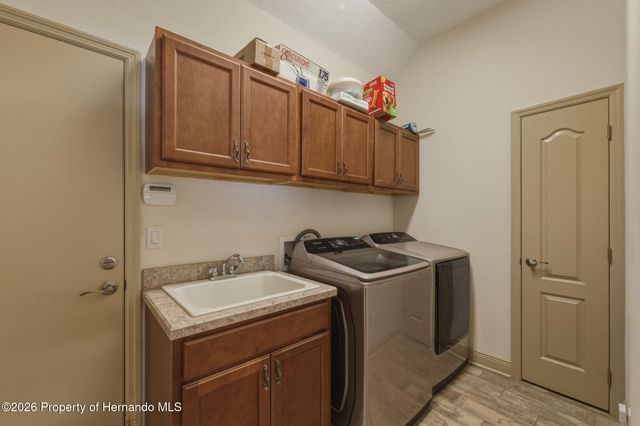 2 Pagoda Court, Homosassa, FL 34446