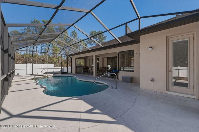 2 Pagoda Court, Homosassa, FL 34446