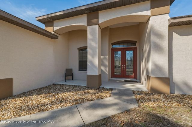 2 Pagoda Court, Homosassa, FL 34446