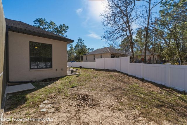 2 Pagoda Court, Homosassa, FL 34446