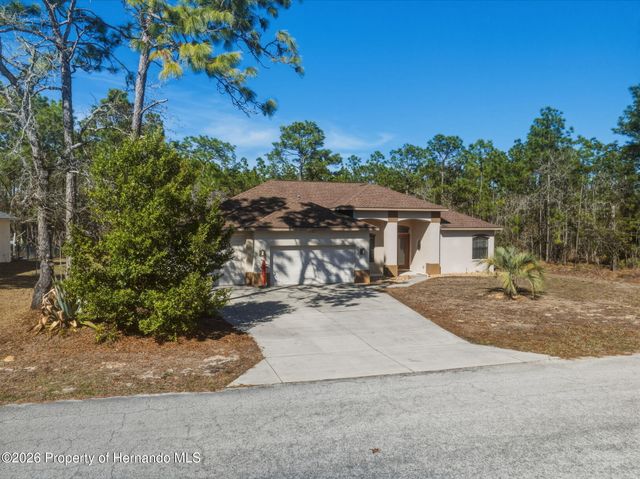 2 Pagoda Court, Homosassa, FL 34446