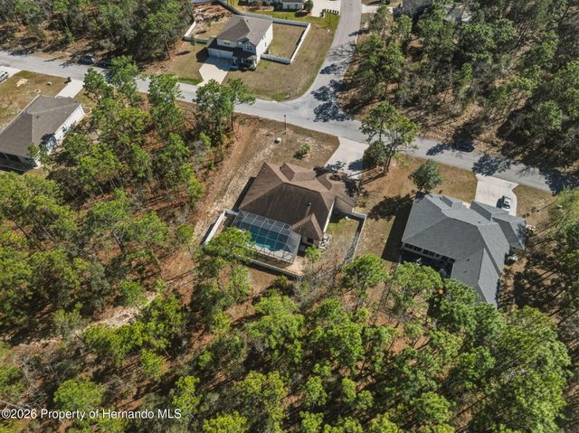 2 Pagoda Court, Homosassa, FL 34446