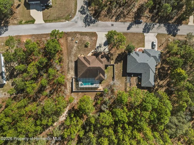2 Pagoda Court, Homosassa, FL 34446