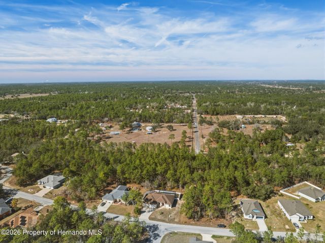 2 Pagoda Court, Homosassa, FL 34446