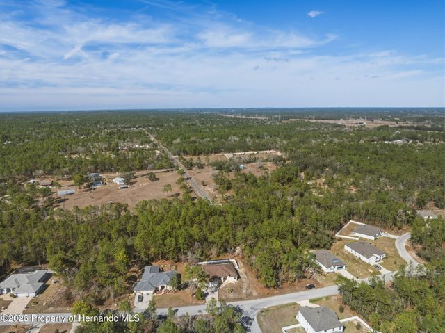 2 Pagoda Court, Homosassa, FL 34446