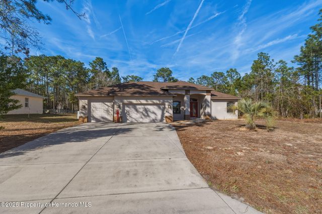 2 Pagoda Court, Homosassa, FL 34446