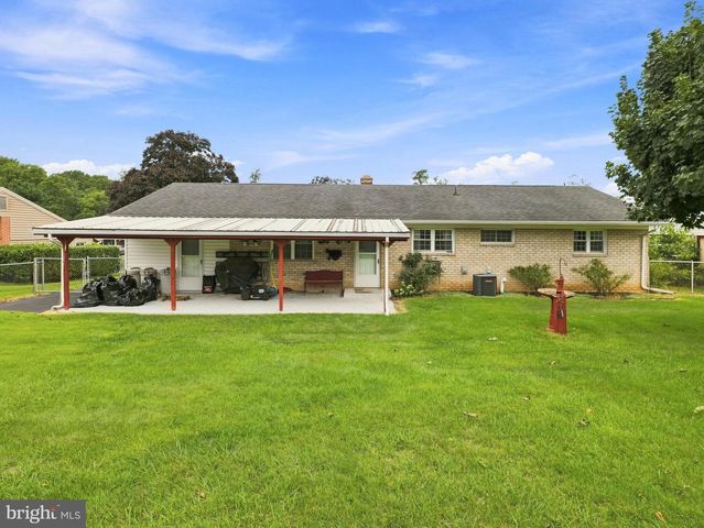 17811 BURNSIDE AVE, Hagerstown, MD 21740