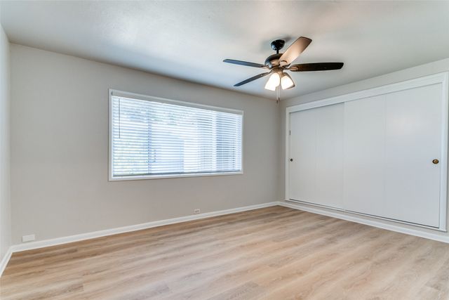 724 N Boulevard Terrace, Dallas, TX 75211
