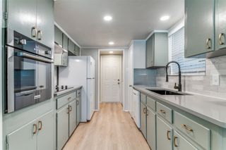 724 N Boulevard Terrace, Dallas, TX 75211
