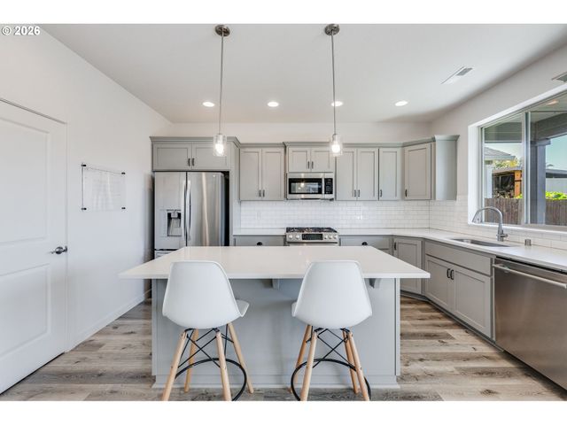13523 Ne 112TH St, Vancouver, WA 98682