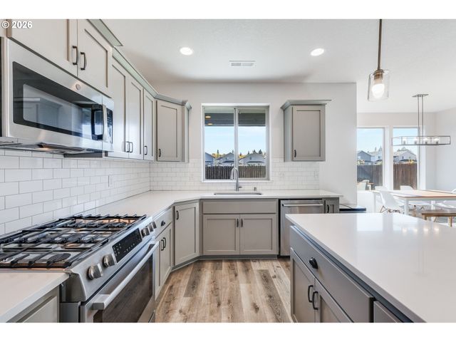 13523 Ne 112TH St, Vancouver, WA 98682
