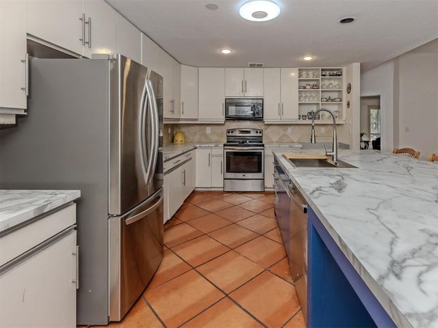 2602 FIRETREE LANE, Venice, FL 34292