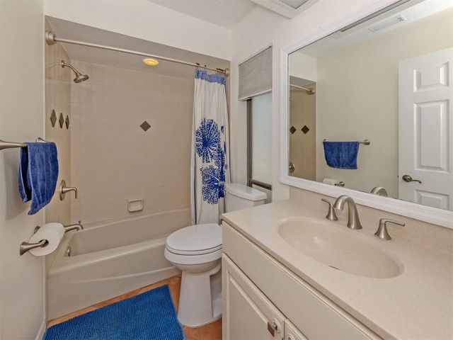 2602 FIRETREE LANE, Venice, FL 34292