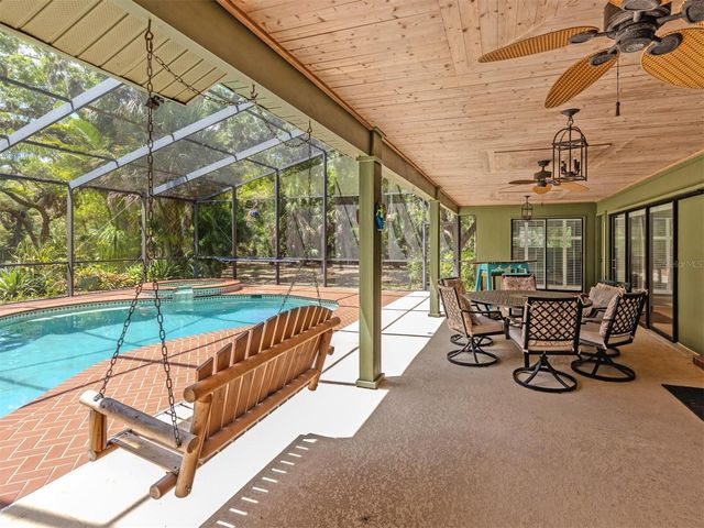 2602 FIRETREE LANE, Venice, FL 34292