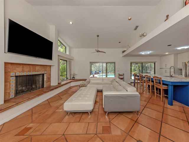 2602 FIRETREE LANE, Venice, FL 34292