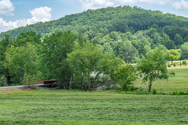 LT 151 The Ridges, Morganton, GA 30560