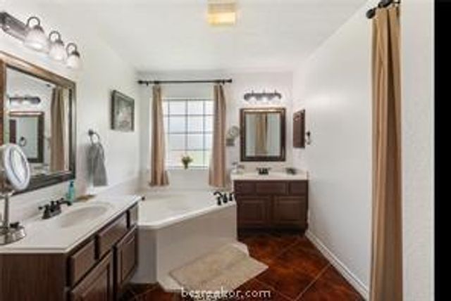 1515 Bluefield Court, College Station, TX 77845