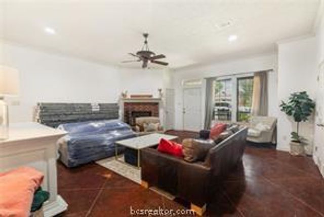 1515 Bluefield Court, College Station, TX 77845