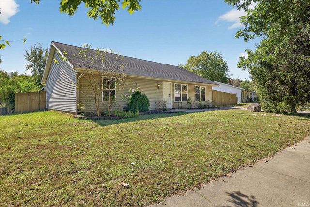 911 W Rca Park Drive, Bloomington, IN 47403