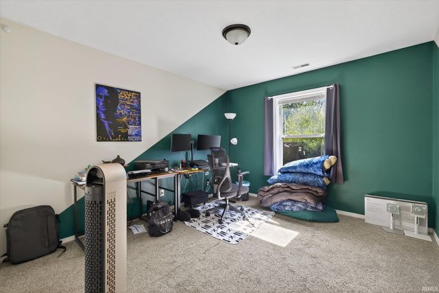 911 W Rca Park Drive, Bloomington, IN 47403