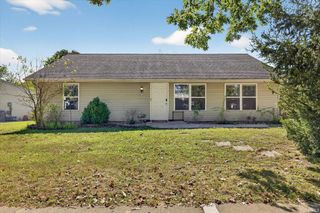 911 W Rca Park Drive, Bloomington, IN 47403