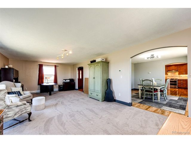 40547 Gold Nugget Dr, Deer Trail, CO 80105