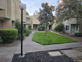 3050 Yulupa Ave, Santa Rosa, CA 95405
