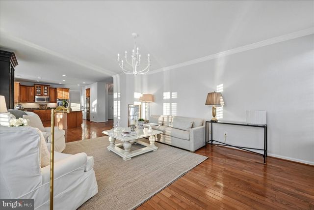 17301 VANNES CT, Hamilton, VA 20158