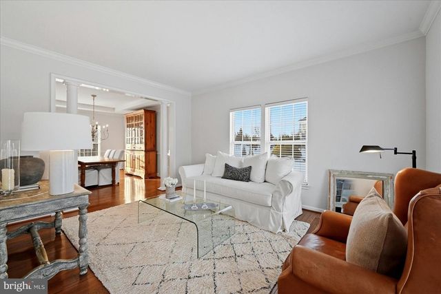 17301 VANNES CT, Hamilton, VA 20158