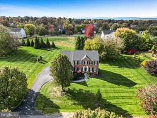 17301 VANNES CT, Hamilton, VA 20158