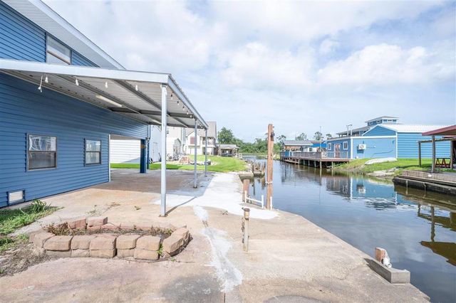 1532 Dogwood Road, Sulphur, LA 70665