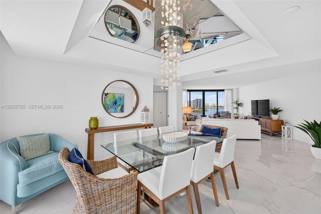 2800 ISLAND BL 904, Aventura, FL 33160