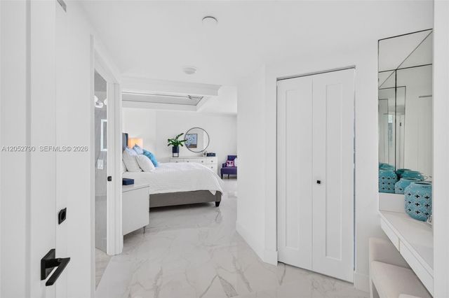 2800 ISLAND BL 904, Aventura, FL 33160