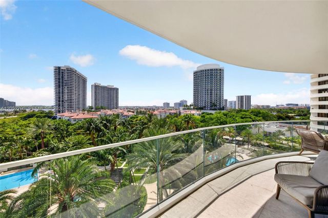 2800 ISLAND BL 904, Aventura, FL 33160