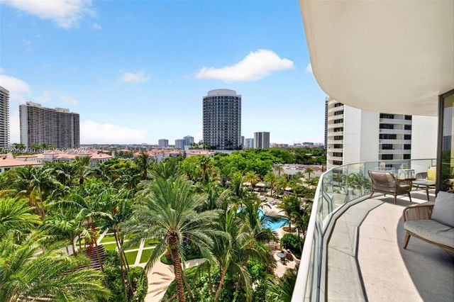 2800 ISLAND BL 904, Aventura, FL 33160