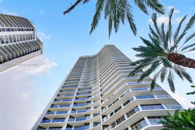 2800 ISLAND BL 904, Aventura, FL 33160