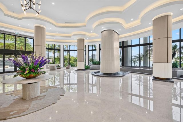 2800 ISLAND BL 904, Aventura, FL 33160