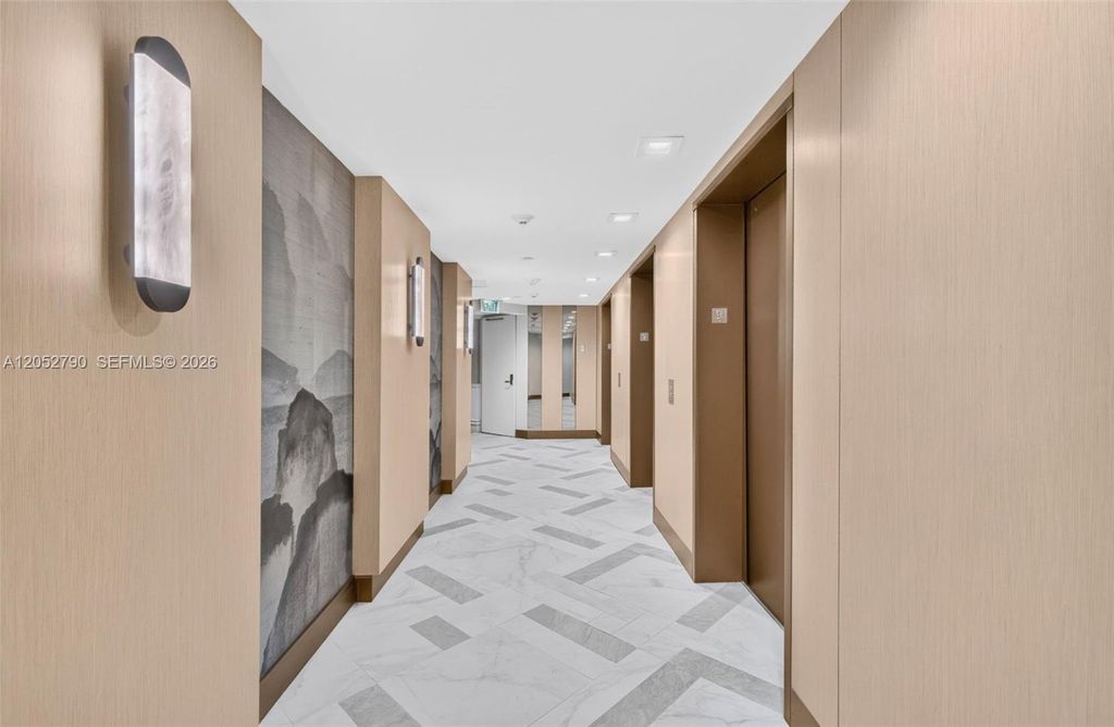 2800 ISLAND BL 904, Aventura, FL 33160