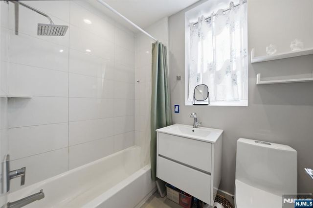 269 Ogden Avenue 1, Jersey City, NJ 07307