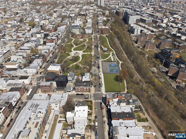 269 Ogden Avenue 1, Jersey City, NJ 07307