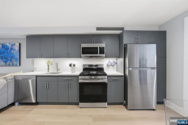 269 Ogden Avenue 1, Jersey City, NJ 07307