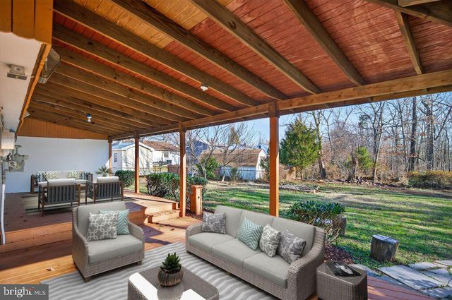 9503 DAMASCUS DR, Manassas, VA 20109