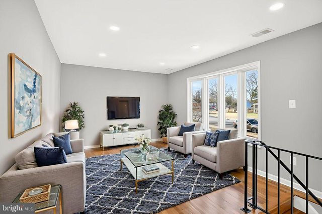 9503 DAMASCUS DR, Manassas, VA 20109