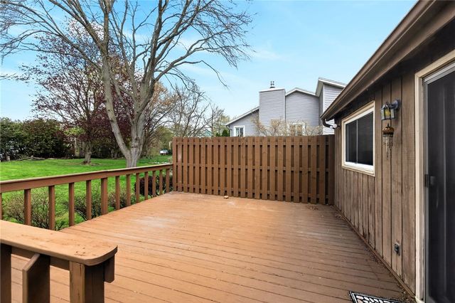 87 Willow Pond, Penfield, NY 14526